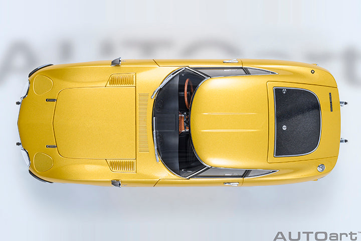 AUTOart 1967 Toyota 2000GT (Upgraded Version) Gold 1:18