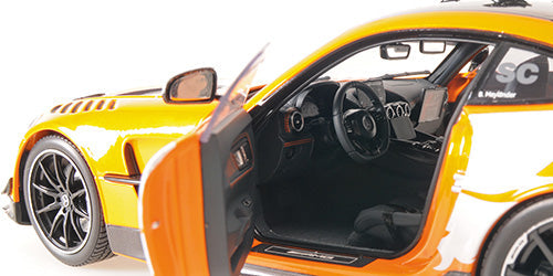 STM Diecast Minichamps Mercedes Benz AMG GT V8 Black Series Safety Car F1 Silverstone 2025 Orange...