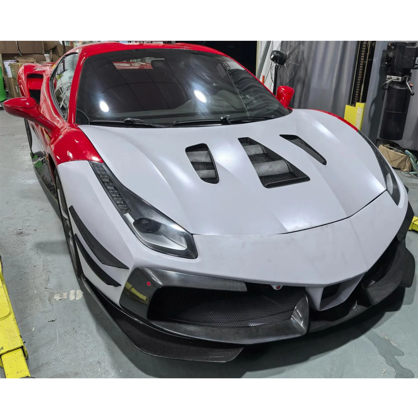 Prepreg Carbon Fiber EVO Style Aerodynamic Body Kit for Ferrari 488