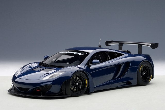 AUTOart Signature Mclaren MP4 12C GT3 Azure Blue DIECAST 1:18