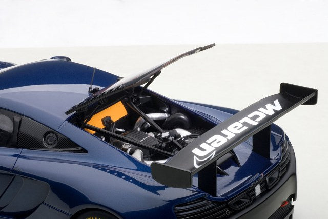 AUTOart Signature Mclaren MP4 12C GT3 Azure Blue DIECAST 1:18