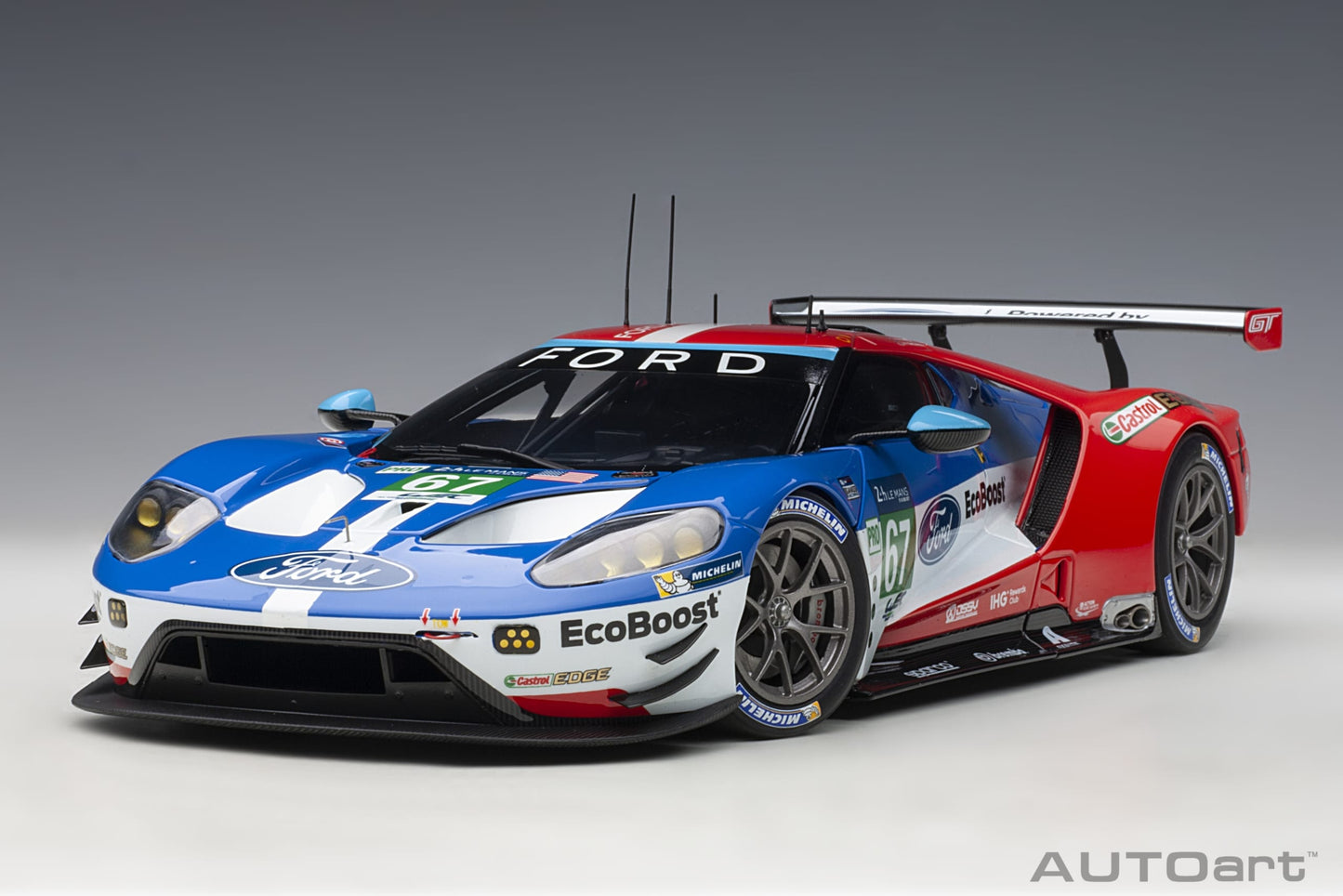AUTOart 2017 Ford GT #67 24hr Le Mans GTE Pro 2017 1:18
