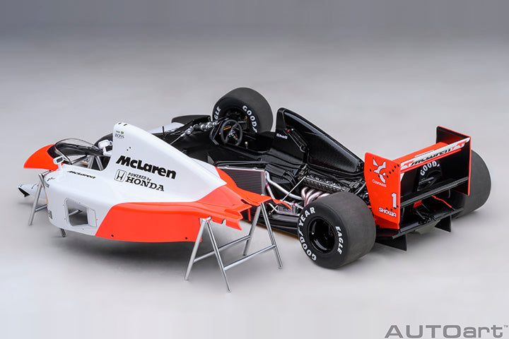 AUTOart Mclaren (w/ Logo) Honda MP4/6 No 1 Japanese GP 1991 Senna 1:18
