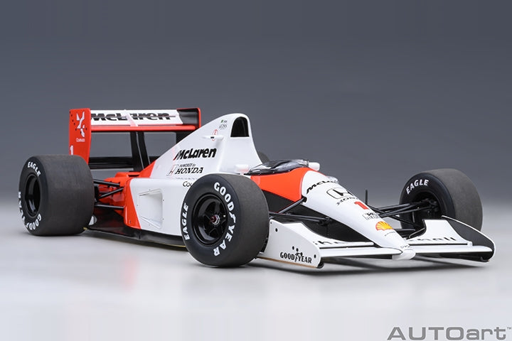 AUTOart Mclaren (w/ Logo) Honda MP4/6 No 1 Japanese GP 1991 Senna 1:18
