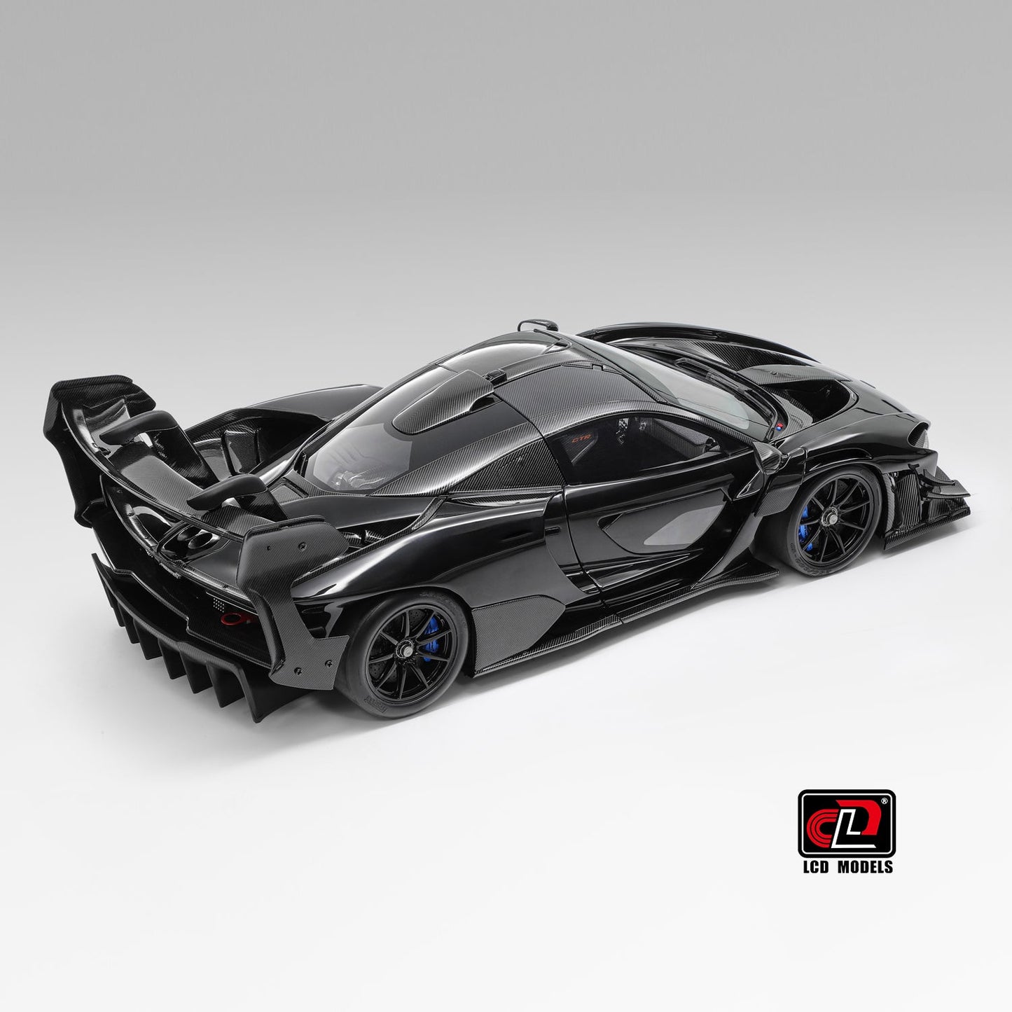 LCD Mclaren Senna GTR Black 1:18