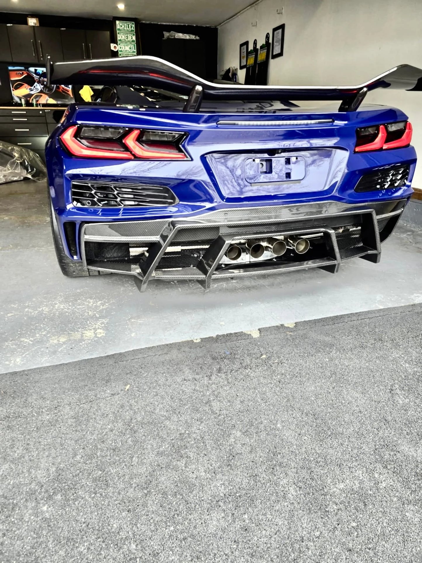 Z07R Rear Diffuser | C8 Z06/Eray/Stingray/ZR1/GS/GSX Fitment | 2x2 V Weave Carbon