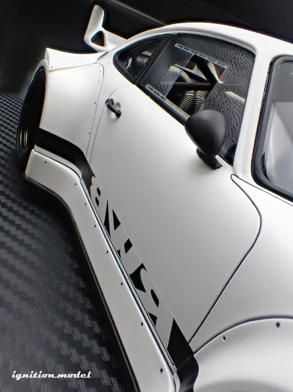 Ignition-Model Porsche 911 RWB 930 Matte White w/ Work S1 Wheels 1:18