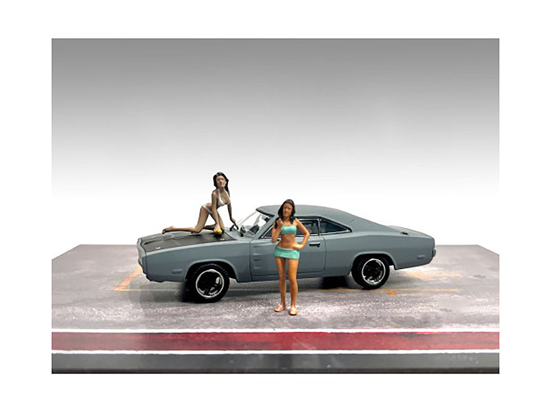 Rapid Vehicles "Car Wash Girls" Set 1 Dorothy and Barbara 2 Piece Figure for 1/43 Scale Models by...