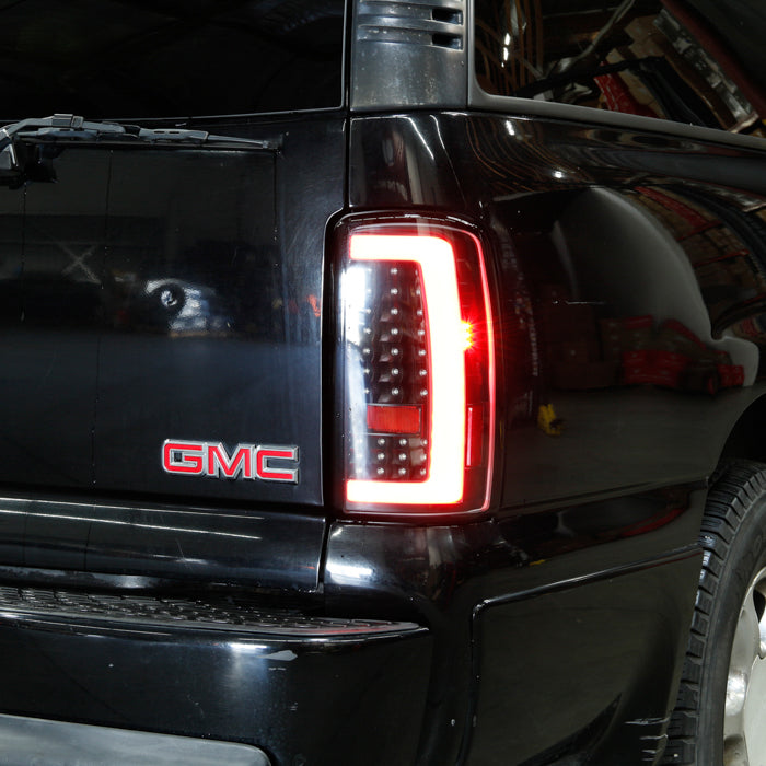 SPYDER xTune Chevy/GMC Suburban/Tahoe/Yukon/Yukon XL (Lift Gate Style Only) Version 2 LED Tail Lights 9050237