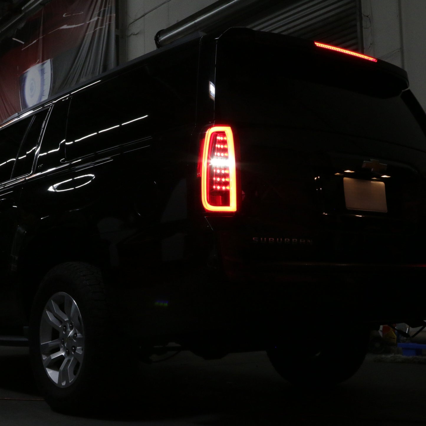 Spyder Chevy Tahoe / Suburban 15-17 Light Bar LED Tail Lights - Black (ALT-YD-CTA15-LED-BK) 5084583