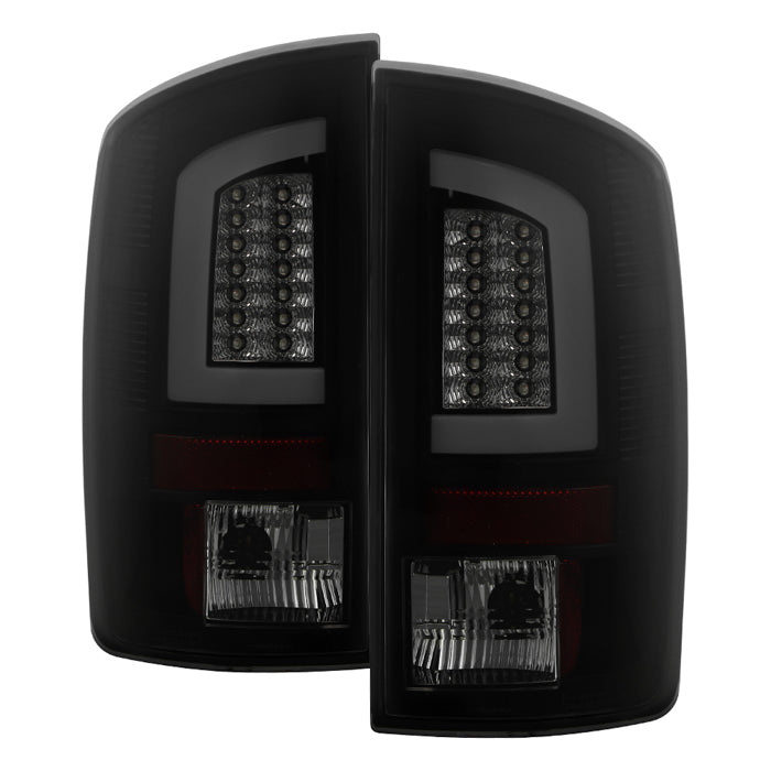 Spyder 02-06 Dodge Ram 1500 V3 Light Bar LED Tail Light - Blk Smoke (ALT-YD-DRAM02V3-LBLED-BSM) 5084125