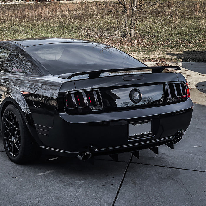 Spyder 05-09 Ford Mustang (Red Light Bar) LED Tail Lights - Smoke ALT-YD-FM05V3-RBLED-SM 5086723