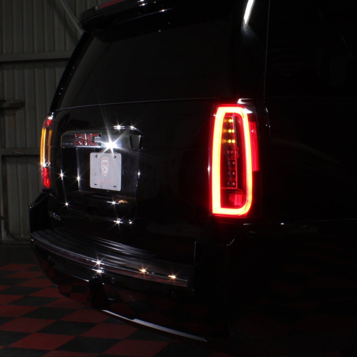 Spyder 15-17 GMC Yukon LED Tail Lights - Black (ALT-YD-GY15-LED-BK) 5085702