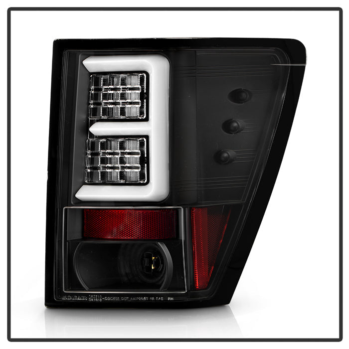 Spyder Jeep Grand Cherokee 05-06 Version 2 Light Bar LED Tail Lights - Black 5085788