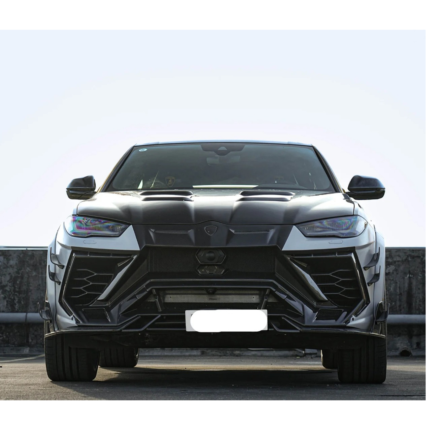 M Style V2 Full Dry Carbon Fiber Conversion Body Kit for Lamborghini Urus