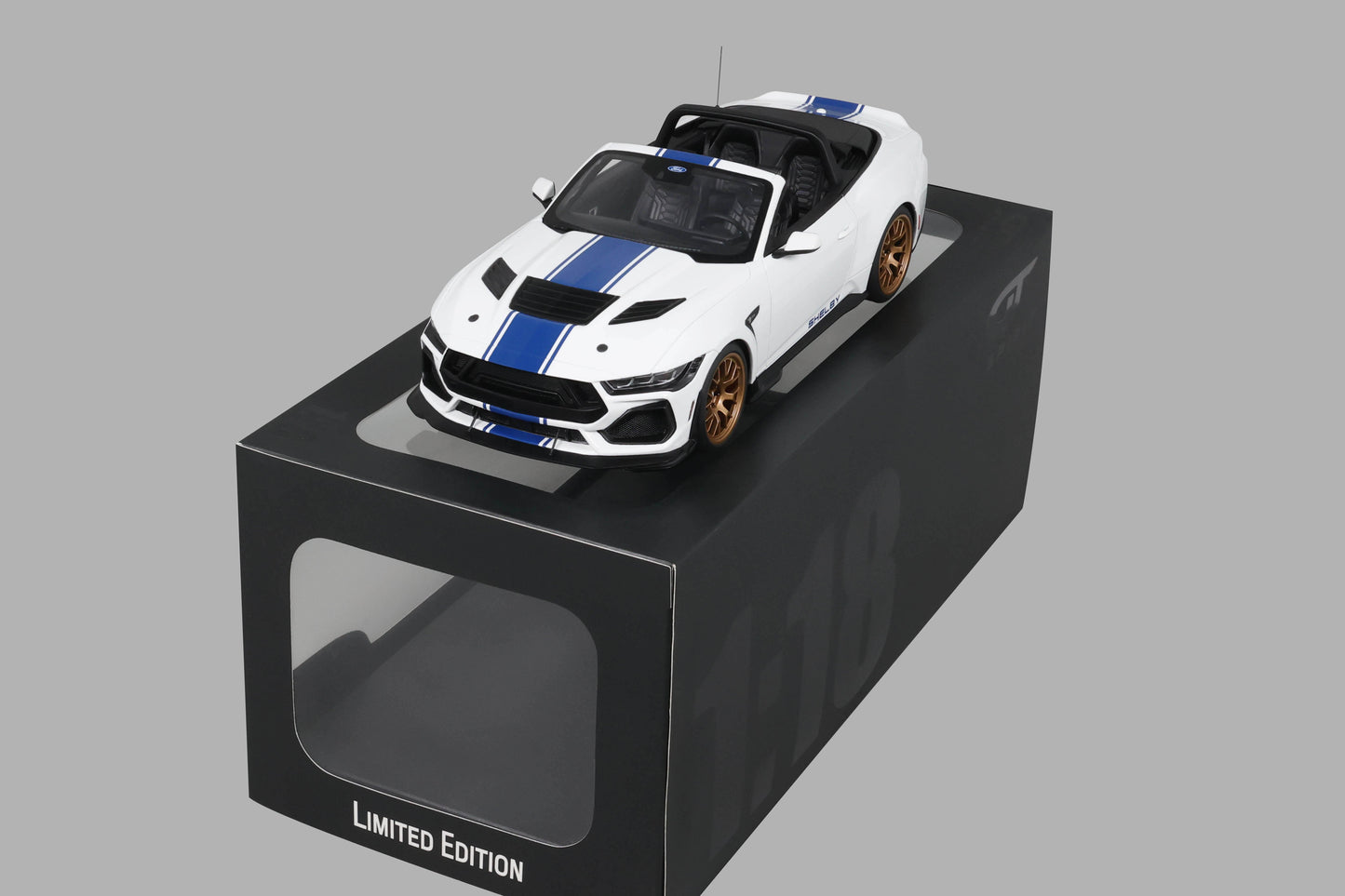 GT Spirit 2025 Ford Shelby Mustang Super Snake Convertible Oxford White 1:18