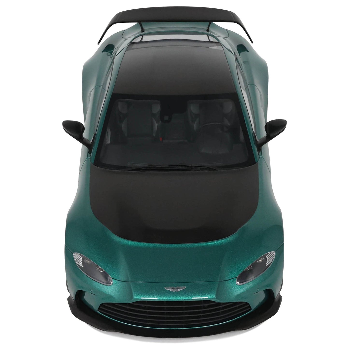 GT Spirit 2023 Aston Martin V12 Vantage Racing Green 1:18