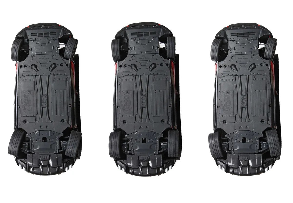 BBR 2022 Ferrari Purosangue w/ Panoramic Sunroof Rossa Corsa WITH DISPLAY 1:18