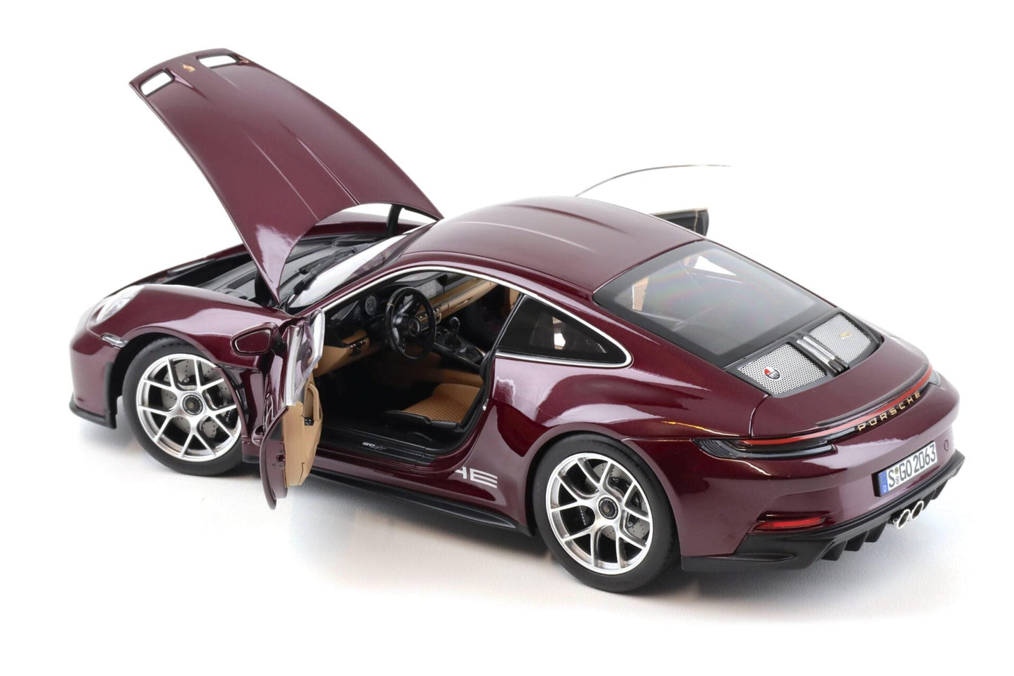 Norev 2023 Porsche 911 992 S/T PTS Amethyst Metallic Purple 1:18