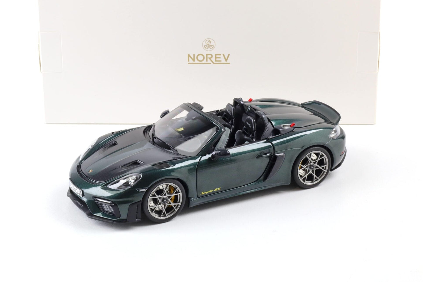 Norev 2023 Porsche 718 Spyder RS w/ Weissach Package Forest Green 1:18