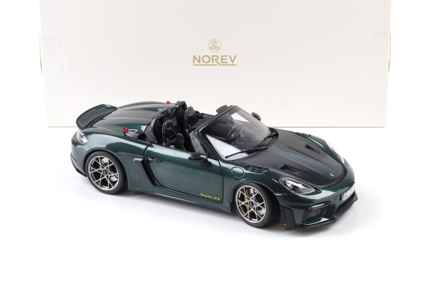 Norev 2023 Porsche 718 Spyder RS w/ Weissach Package Forest Green 1:18