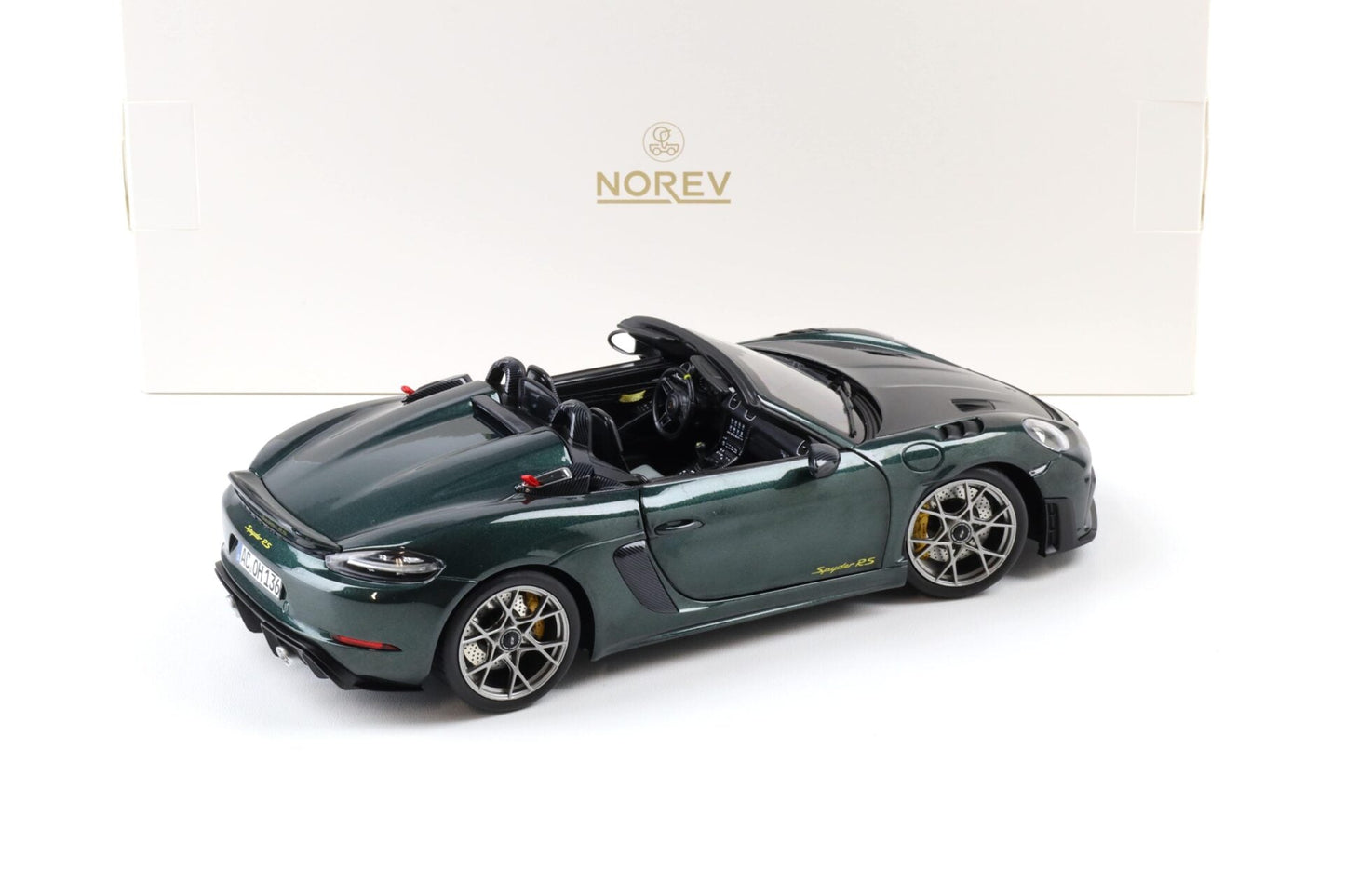 Norev 2023 Porsche 718 Spyder RS w/ Weissach Package Forest Green 1:18