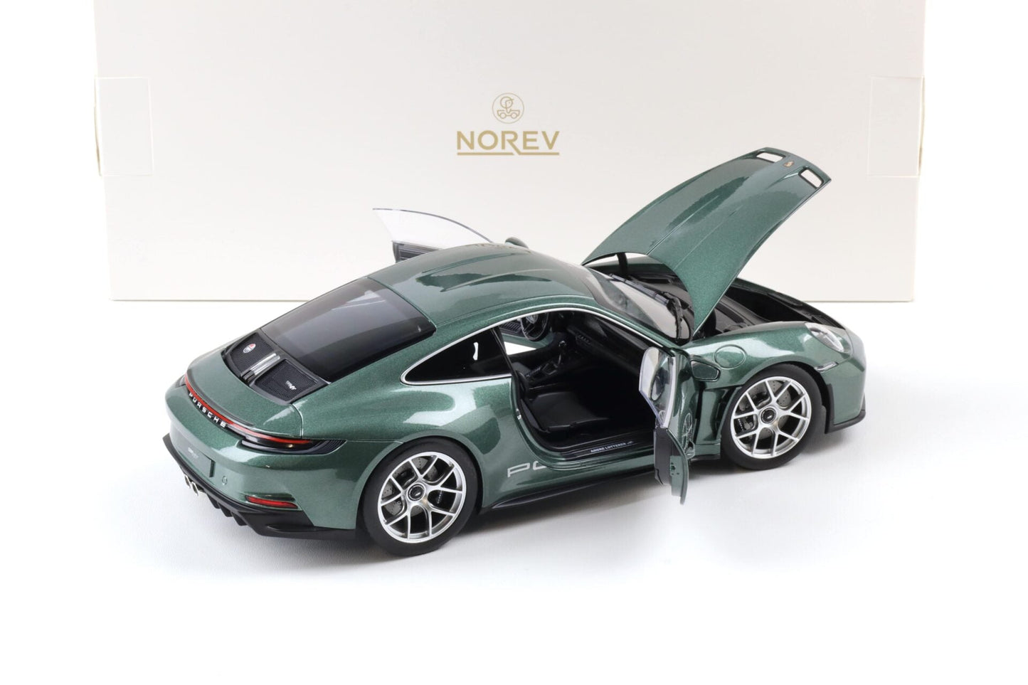 Norev 2023 Porsche 911 992 S/T Malachite Green Metallic 1:18