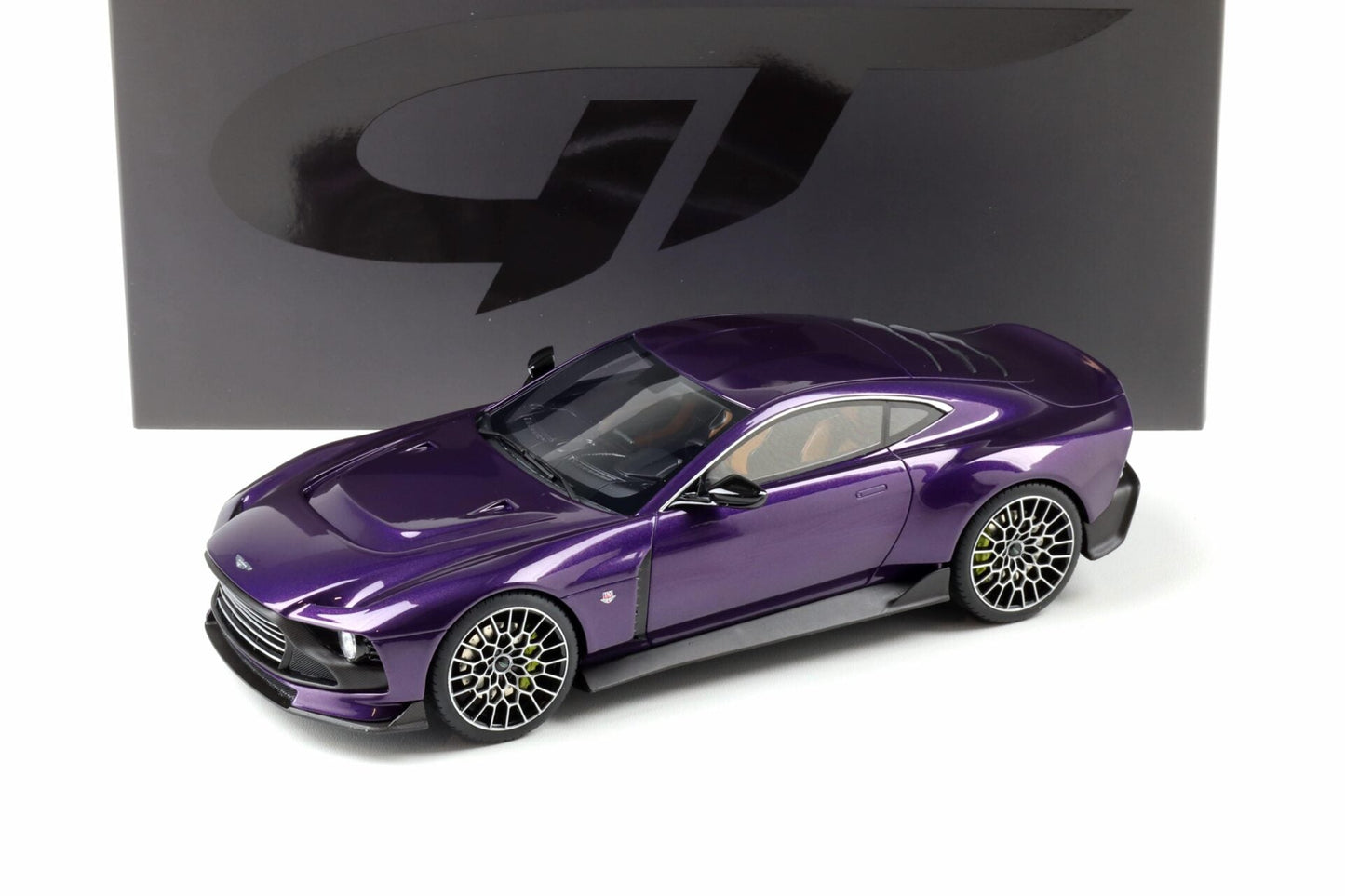 GT Spirit 2023 Aston Martin Valour Coupe Purple 1:18