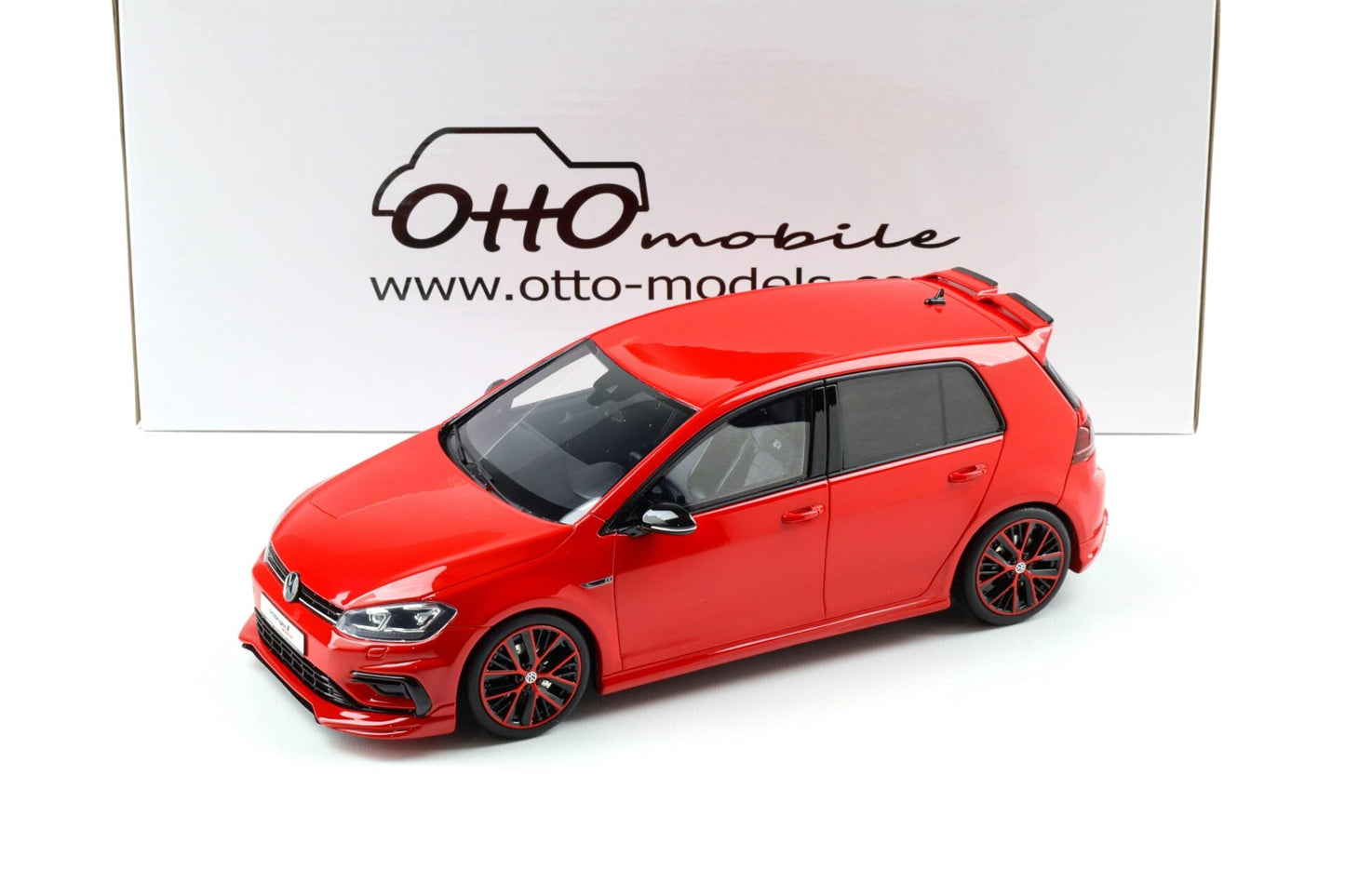 Otto 2018 Volkswagen Golf R MK7 (7.5) Oettinger Tornado Red 1:18