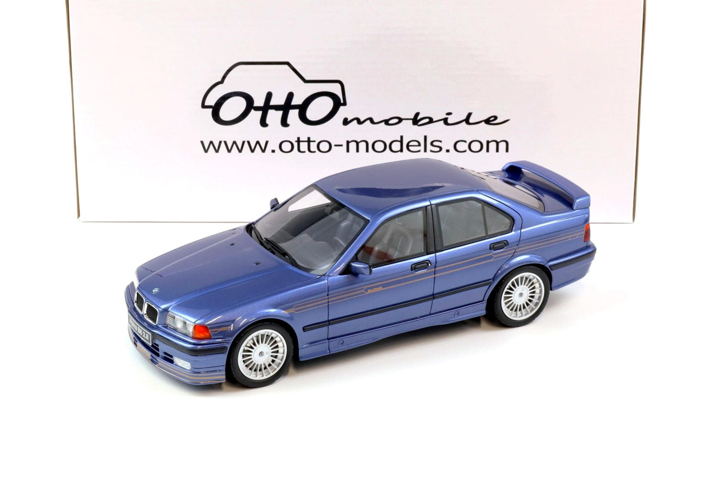 Otto 1992 BMW Alpina B6 2.8 (E36) Alpina Blue Metallic 1:18