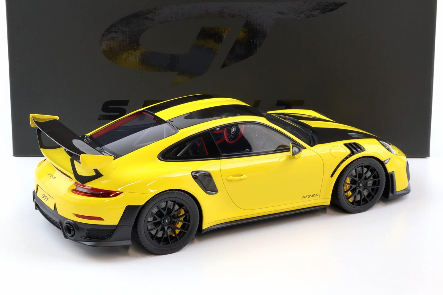 GT Spirit 2018 Porsche 911 991.2 GT2 RS Weissach Package Racing Yellow 1:12