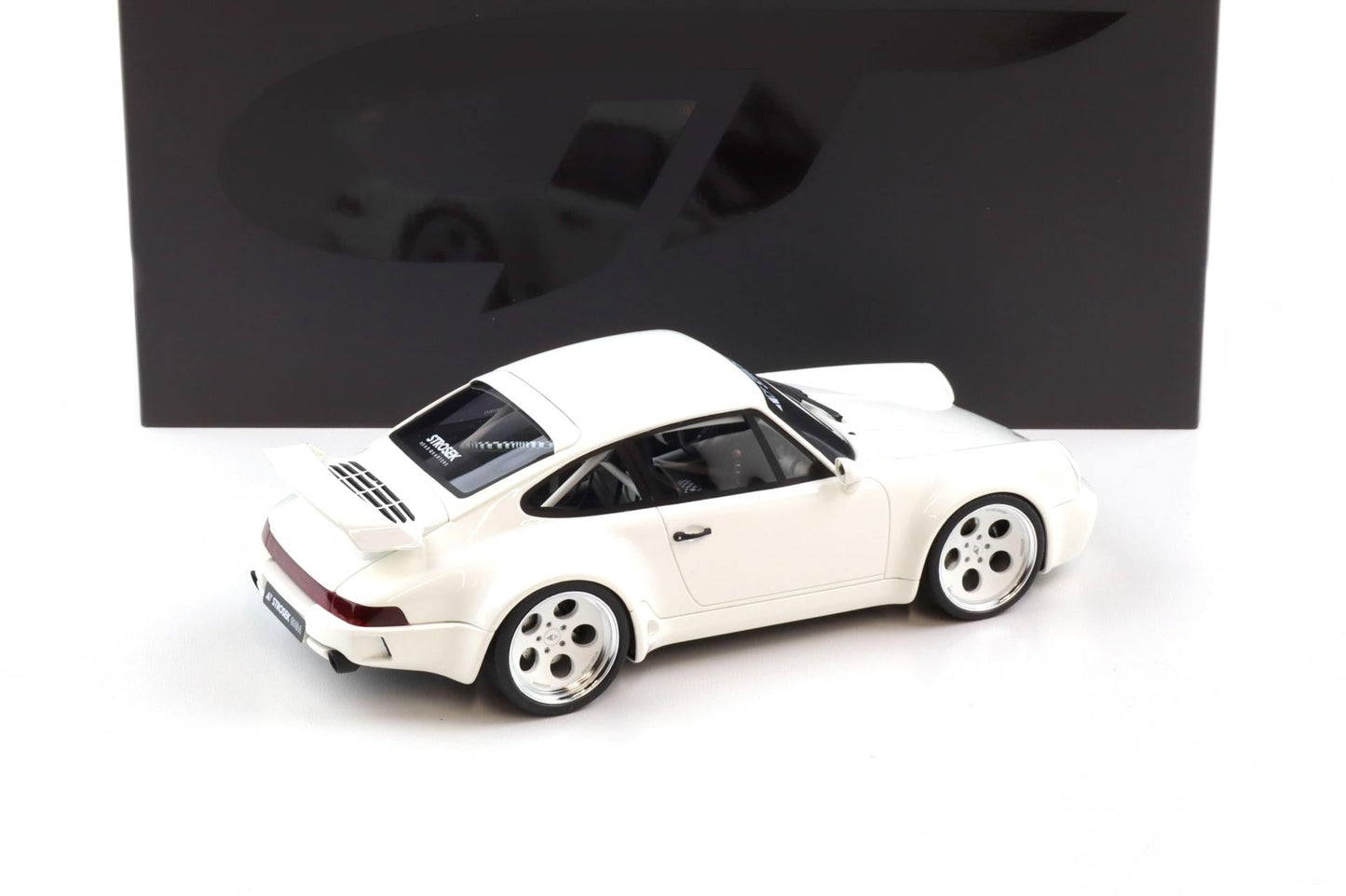 GT Spirit Porsche 911 993 Carrera Strosek Giga 2024 White 1:18