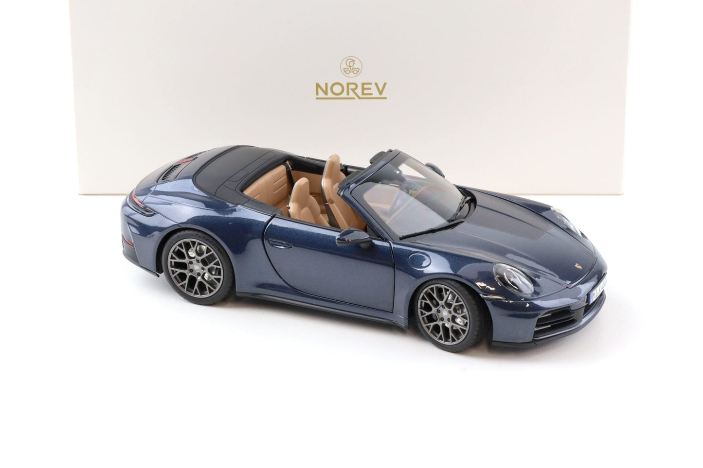 Norev 2025 Porsche 911 992.2 Carrera Cabriolet Yachting Blue Metallic 1:18