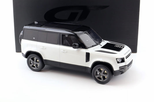 STM Diecast GT Spirit 2021 Land Rover Defender 110 P400 X-Dynamic HSE White 1:12 - View 2