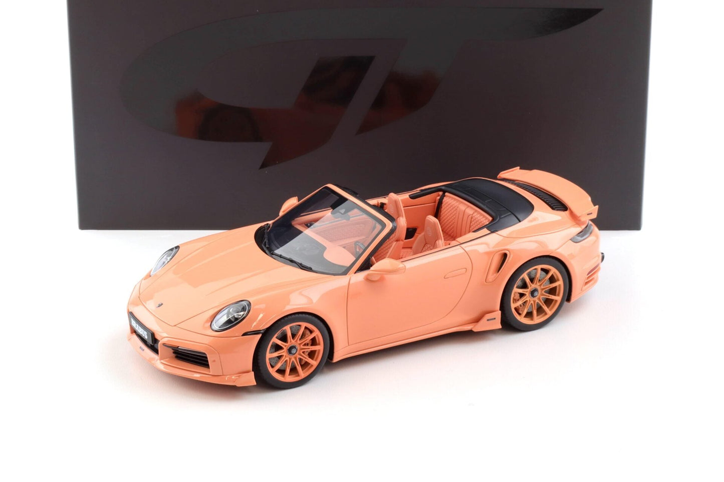 GT Spirit 2024 Brabus 900 Peetch Porsche 911 Turbo 992 Cabriolet Pink 1:18