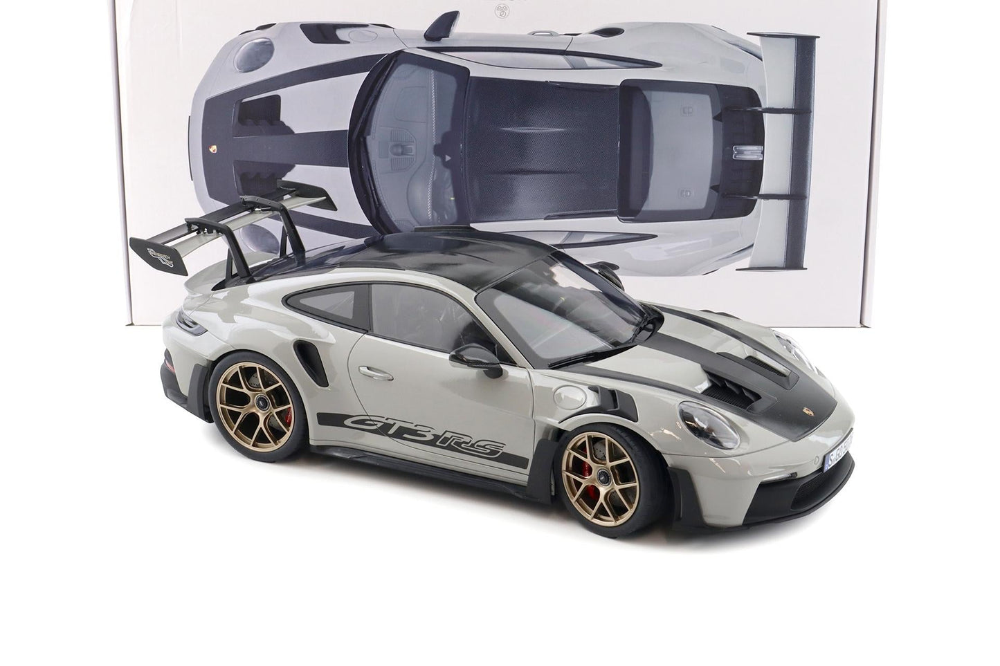 Norev 2022 Porsche 911 992 GT3 RS w/ Weissach Package Chalk (Crayon) 1:12
