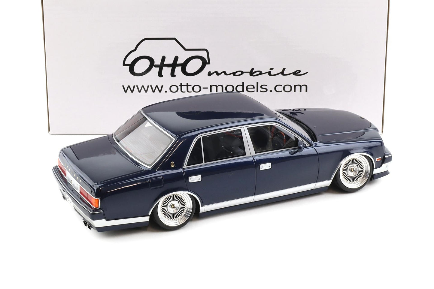 Otto 2008 Toyota Century V12 Stance Blue Mica 1:18
