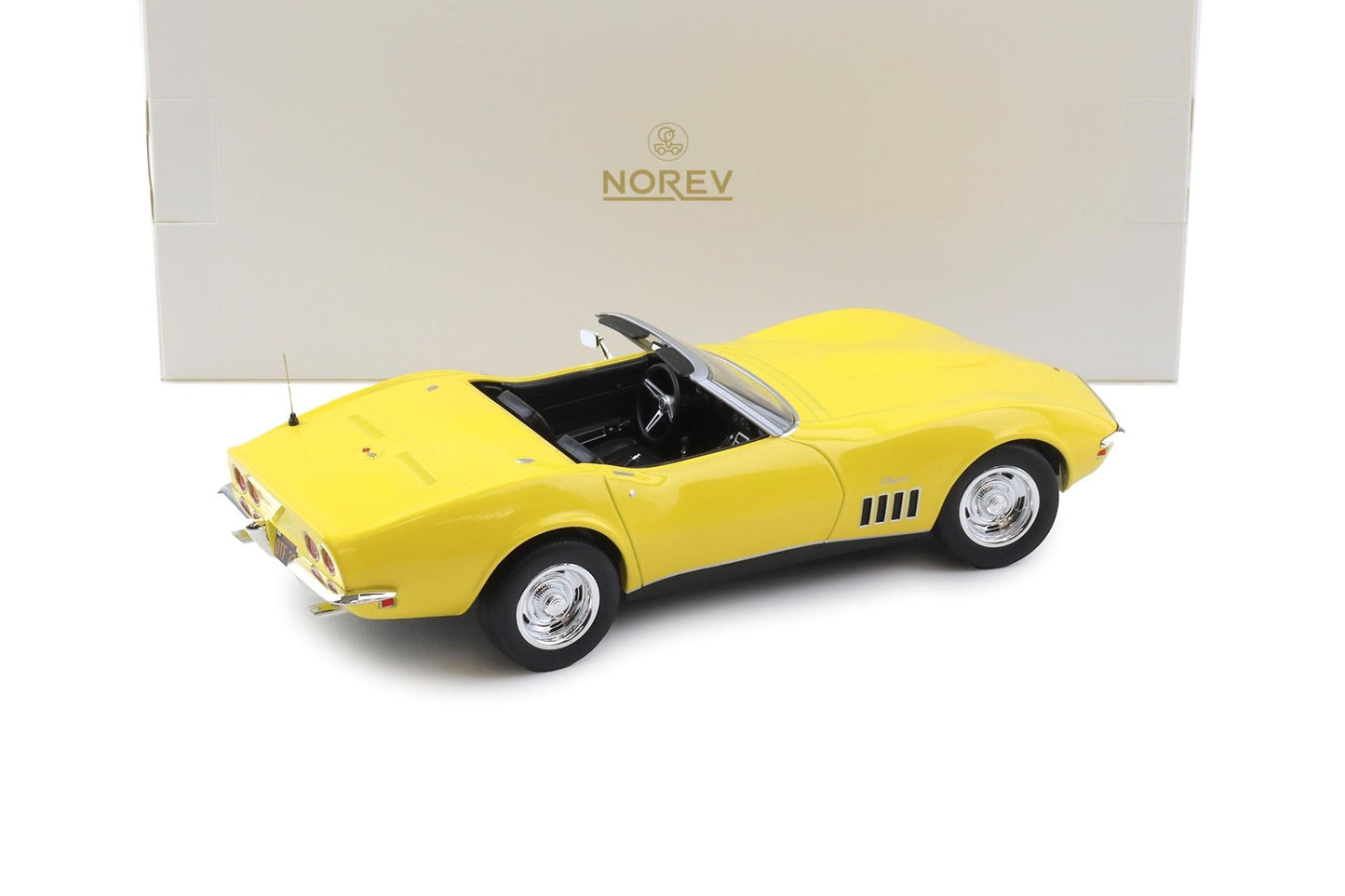 Norev 1969 Chevy Corvette C3 Convertible Daytona Yellow 1:18