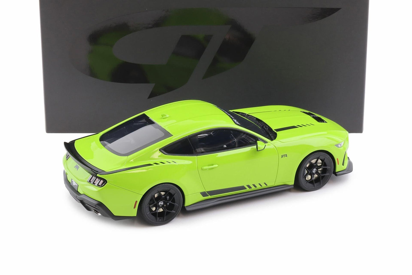 GT Spirit 2025 Ford Mustang RTR Spec-3 Coupe Hyper Lime Green 1:18