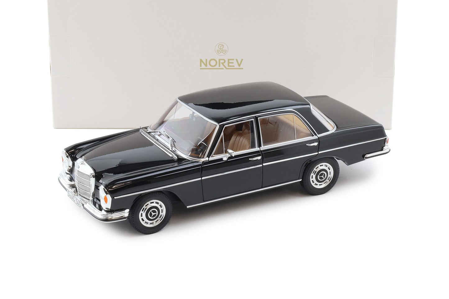 Norev 1968 Mercedes-Benz 280 SE W108 Black 1:18