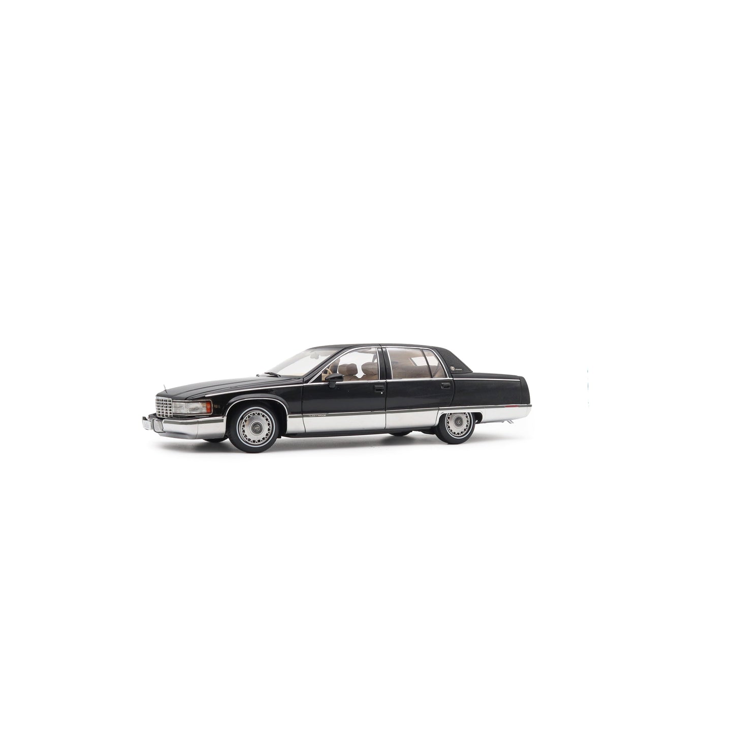 Xiaoguang Model 1994 Cadillac Fleetwood Brougham Black 1:18
