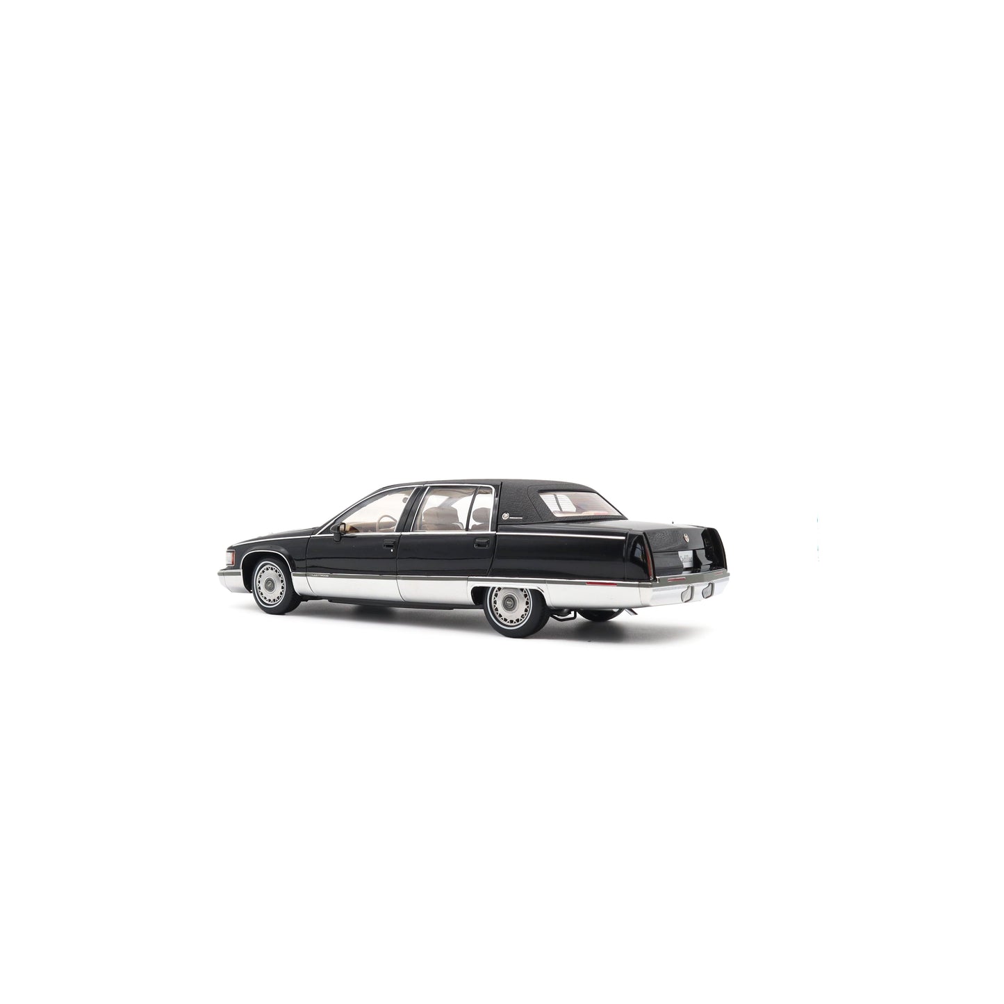 Xiaoguang Model 1994 Cadillac Fleetwood Brougham Black 1:18