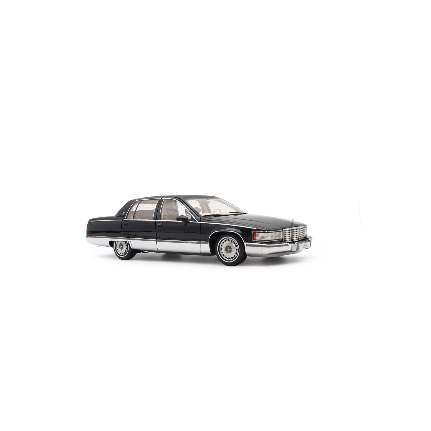 Xiaoguang Model 1994 Cadillac Fleetwood Brougham Black 1:18