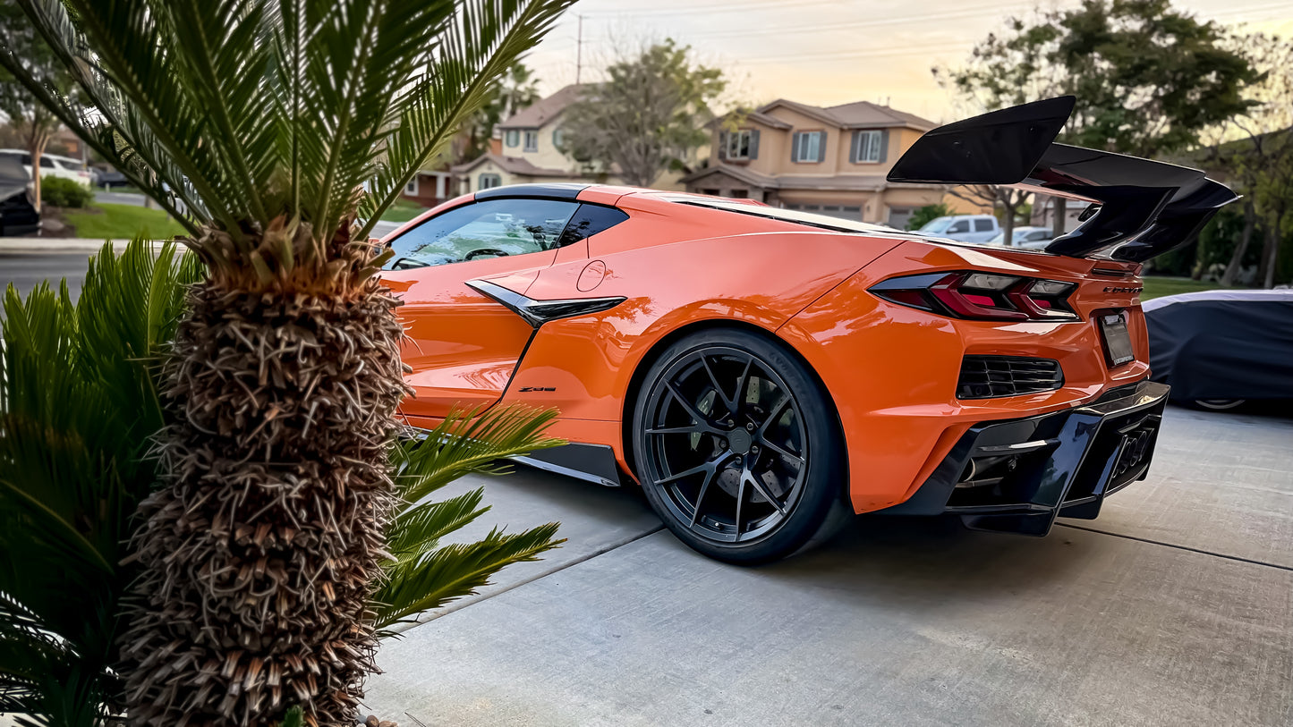 Z07R Rear Diffuser | C8 Z06/Eray/Stingray/ZR1/GS/GSX Fitment | 2x2 V Weave Carbon