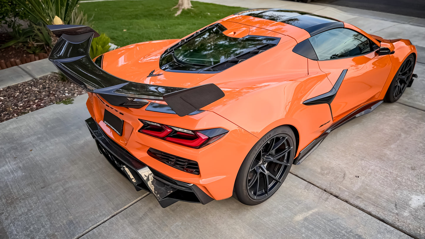 Z07R Rear Diffuser | C8 Z06/Eray/Stingray/ZR1/GS/GSX Fitment | 2x2 V Weave Carbon