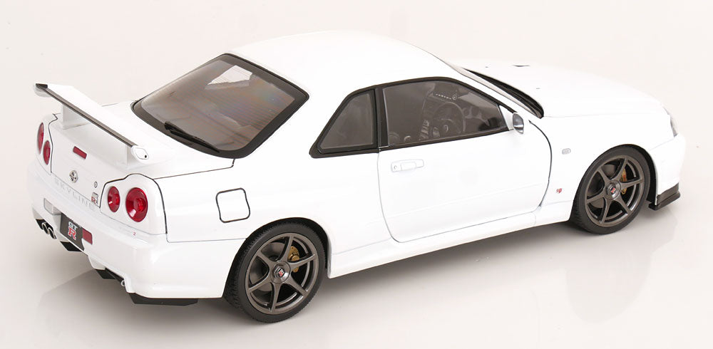 KK Scale 2001 Nissan Skyline GT-R R34 V-Spec II White 1:12