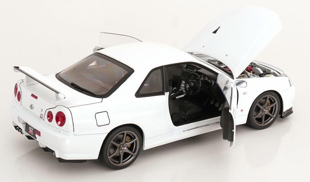 KK Scale 2001 Nissan Skyline GT-R R34 V-Spec II White 1:12