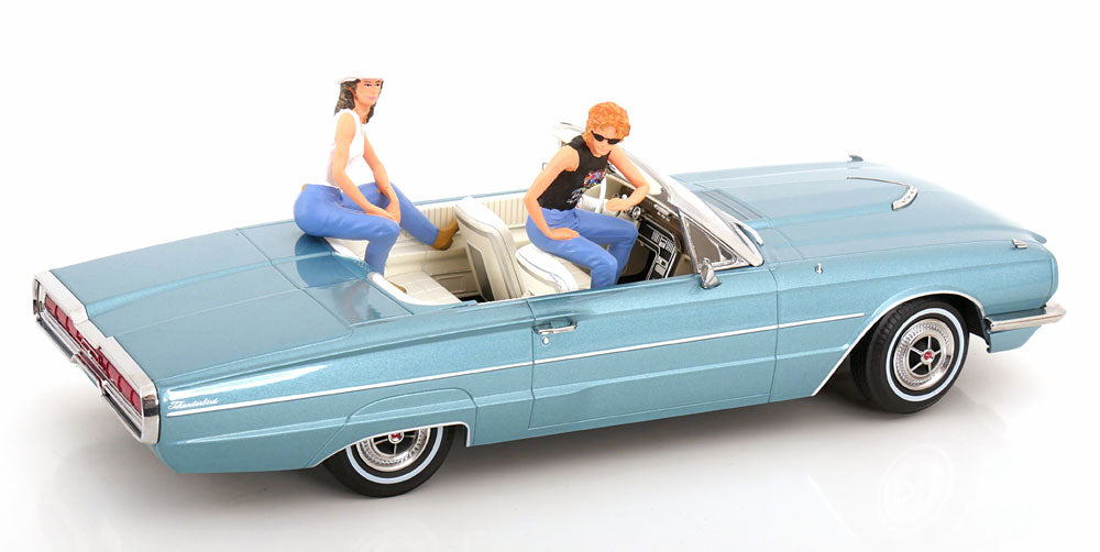 KK Scale - Figures - Thelma & Louise Sitting (Susan Sarandon & Geena Davis) 1:18