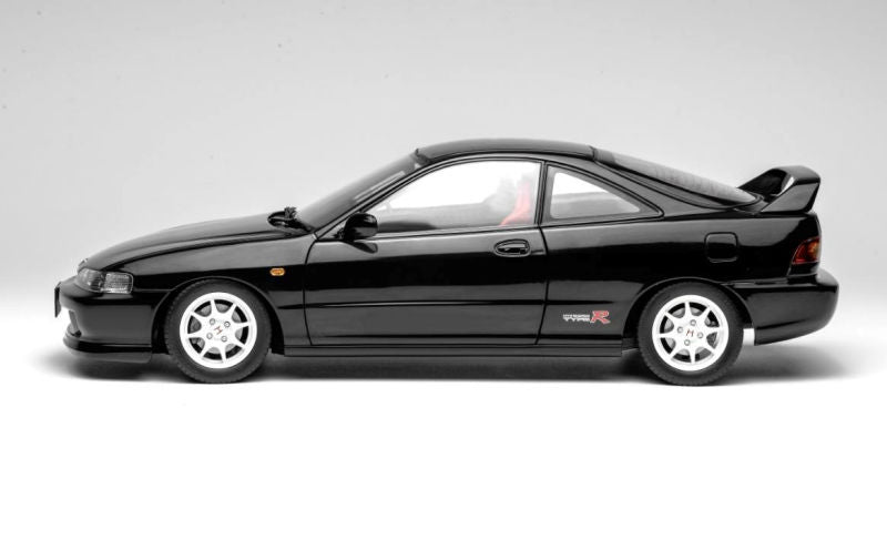 Motorhelix 1997 Honda Integra Type-R (DC2) Flamenco Black Pearl 1:18