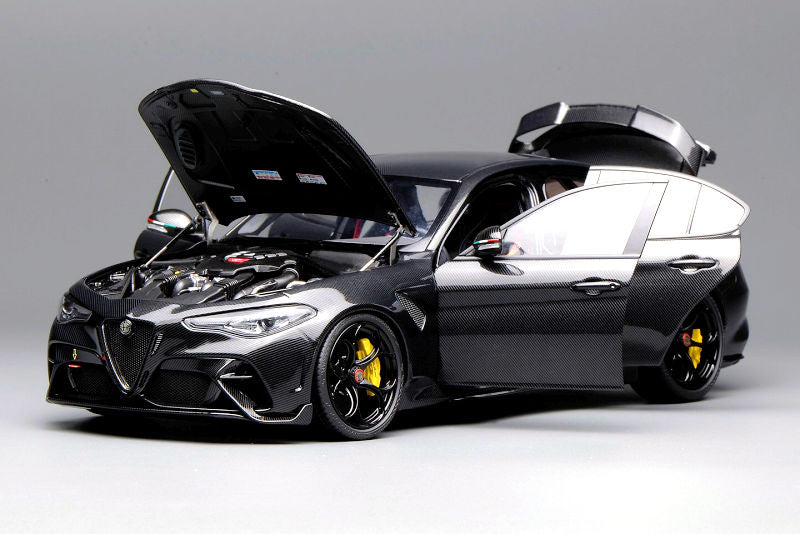 Motorhelix Alfa Romeo Giulia GTAm Full Carbon Fiber 1:18